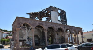 Η Αϊβαλιώτισσα Αγία Τριάδα