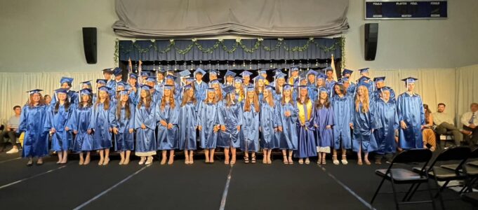 Πανηγυρική η τελετή αποφοίτησης στο HCCS – Park Slope