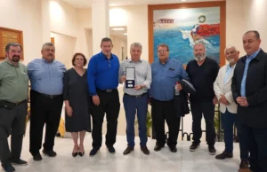 Συνάντηση Περιφερειάρχη Κρήτης με το νέο πρόεδρο του Παγκόσμιου Συμβουλίου Κρητών