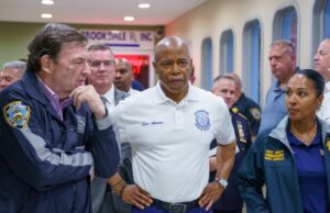 Κατηγορίες για διαφθορά και δωροληψίες από Τούρκους αξιωματούχους απαγγέλθηκαν στον Έρικ Άνταμς