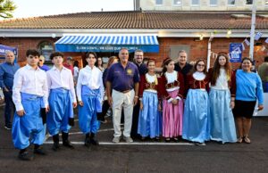 Ελληνικό Φεστιβάλ στην Κοινότητα της Αγίας Τριάδας Χίκσβιλ