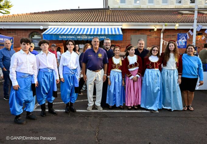 Ελληνικό Φεστιβάλ στην Κοινότητα της Αγίας Τριάδας Χίκσβιλ