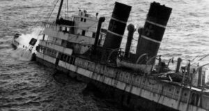 Φωτογραφίες από το ναυάγιο του ατμόπλοιου Αδρίας