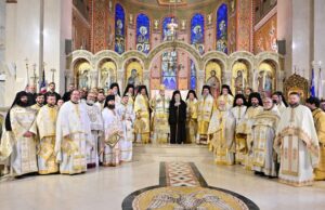 Ευχήθηκαν στον Αρχιεπίσκοπο Ελπιδοφόρο