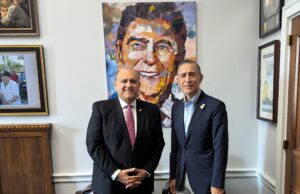 AHI President Meets with U.S. Rep. Darrell Issa (R-CA)
