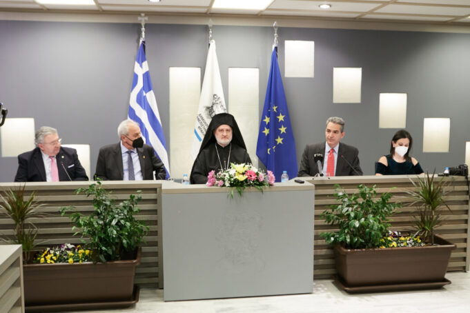 Επίτιμος Διδάκτορας του Δ.Π.Θ αναγορεύτηκε ο Αρχιεπίσκοπος Ελπιδοφόρος