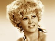 Πέθανε η θρυλική τραγουδίστρια Καίτη Γκρέυ