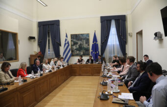 Συμπαράσταση της ΚΟΦ Ελλάδας – ΗΠΑ για τις καταστροφές στη Φλόριντα