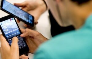 Πώς μπορεί να επηρεάσει τους ανηλίκους η υπερβολική χρήση της τεχνολογίας;