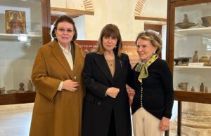 Culture Min: Zoumboulakis antiquities donation to the state an example to emulate