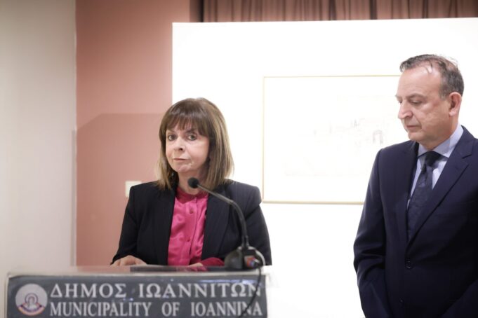 Η Πρόεδρος της Δημοκρατίας εγκαινίασε την έκθεση «Η Ελλάδα μέσα από τα πρωτοσέλιδα των ευρωπαϊκών εφημερίδων»