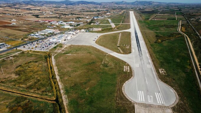 Αύξηση 12,4% στην επιβατική κίνηση και 5,8% στις κινήσεις αεροσκαφών τον Ιανουάριο στα ελληνικά αεροδρόμια