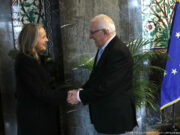 Parliament President Kaklamanis meets with US Embassy Chargé d’Affaires Olson