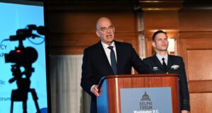 Dendias’ visit to Washington: Focus on Greek-US defense cooperation