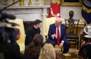 Παύση της αμερικανικής στρατιωτικής βοήθειας στην Ουκρανία αποφάσισε ο Πρόεδρος Τραμπ