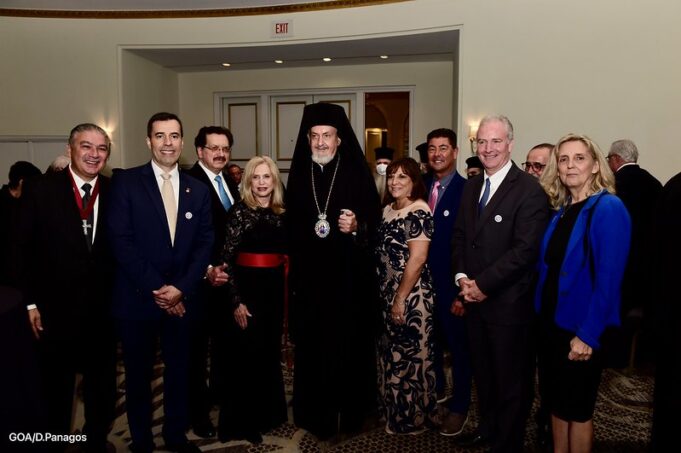 AHEPA Honors His All-Holiness