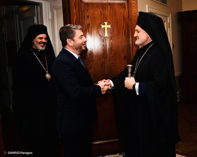 Στη Νέα Υόρκη ο Νίκος Ανδρουλάκης – Συνάντηση με Αρχιεπίσκοπο Ελπιδοφόρο