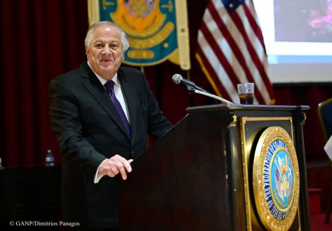 Παρέλαση: Δωρεά εκατό χιλιάδων από τον Γιώργο Τσούνη – Στην τελική ευθεία οι προετοιμασίες