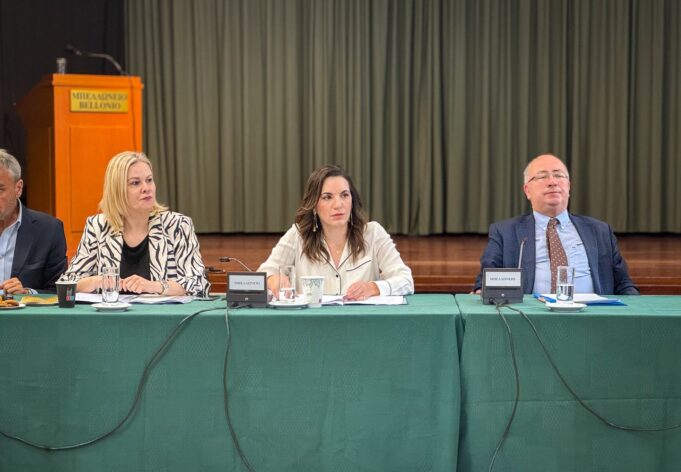 O. Κεφαλογιάννη για Σαντορίνη: «Όχι απλώς επιστρέφουμε, Προχωράμε Μπροστά»