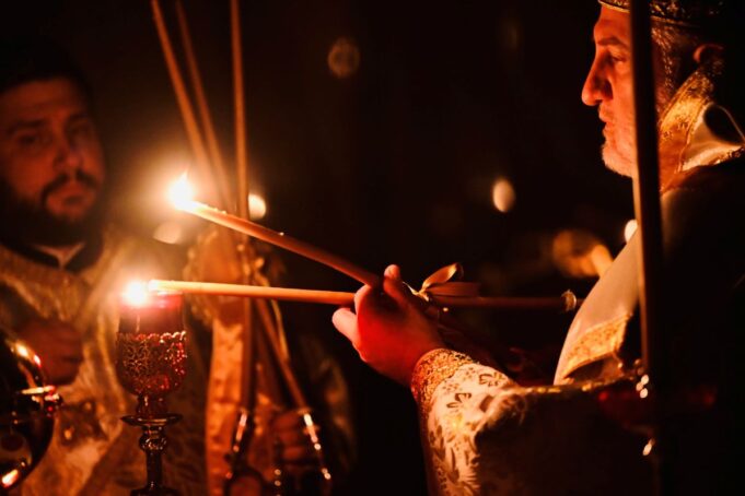 H Ανάσταση του Κυρίου στον Αρχιεπισκοπικό Καθεδρικό Ναό της Αγίας Τριάδας