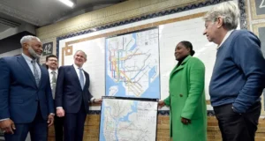 MTA Unveils First Fully Redesigned Subway Map in Half a Century