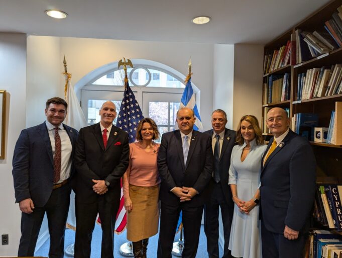 State Legislators Visit AHI Headquarters