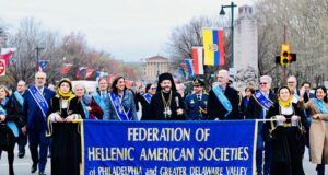 Στα γαλανόλευκα ντύθηκε η Φιλαδέλφεια