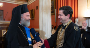 Επίτιμος Διδάκτορας του Ε.Κ.Π.Α. ο Αρχιεπίσκοπος Αυστραλίας Μακάριος