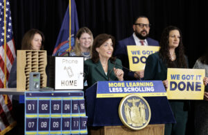 Governor Hochul Announces Distraction-Free Schools in NY