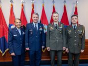 Ο Αρχηγός της Εθνικής Φρουράς στο Πεντάγωνο