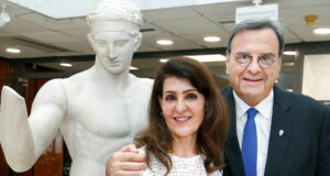 Nia Vardalos teams up with HOC ahead of L.A. 2028 Olympics