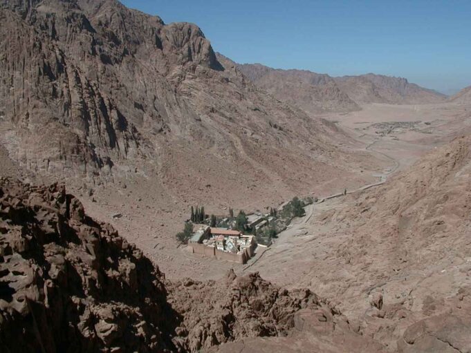 Egypt vows to protect St. Catherine Monastery’s status