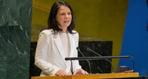 Διαδραστικοί διάλογοι για τον επόμενο Γενικό Γραμματέα: «Καθοριστική στιγμή» για την επιλογή νέας ηγεσίας, λέει η Μπέρμποκ