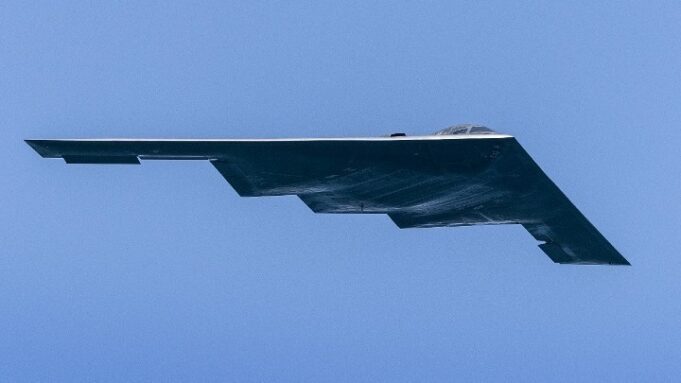 Τα Β-2 που έπληξαν το Ιράν επιχείρησαν για πρώτη φορά κατά της Γιουγκοσλαβίας το 1999