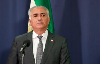 Ιράν: “Το τέλος του καθεστώτος πλησιάζει” εκτιμά ο Ρεζά Παχλαβί