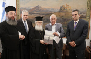Συνάντηση του Προέδρου της Βουλής με τον Αρχιεπίσκοπο Σινά Δαμιανό