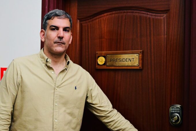 Πρόταση Γιάννη Στρουμπάκη για λύση στην Ομοσπονδία Νέας Υόρκης