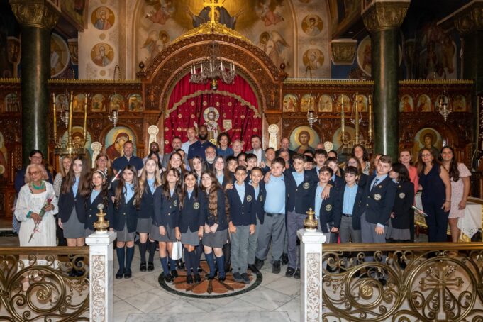 Saint Demetrios School Celebrates its 6th Grade Students