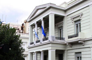 Λ. Ζωχιού: Καμία συμμετοχή της Ελλάδας σε επιχειρήσεις κατά του Ιράν – Η στήριξη της Ελλάδας στην Κύπρο είναι διαρκής