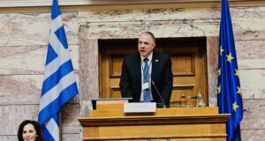 ΠΑΔΕΕ: Διπλό Ισχυρό Μήνυμα για Θρησκευτικές Ελευθερίες και Γενοκτονία
