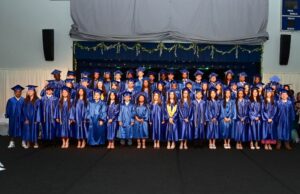 Τελετή αποφοίτησης στο «Hellenic Classical Charter» στο Μπρούκλυν