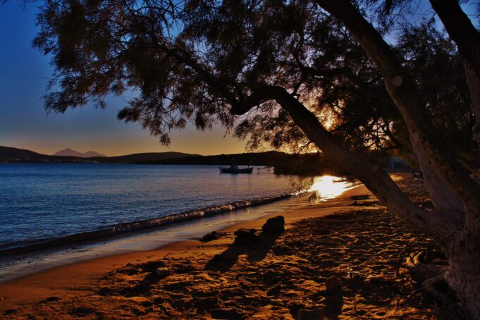 Η Κίμωλος κατακτά διεθνή μέσα ενημέρωσης