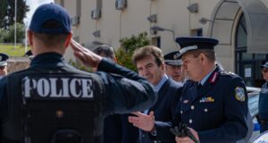 M. Χρυσοχοΐδης: Θα συλλαμβάνεται όποιος επιχειρεί να εμποδίσει πολίτες τρίτων χωρών να εισέλθουν νόμιμα στη χώρα