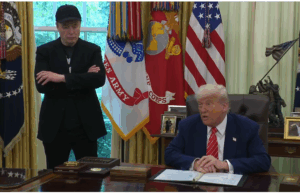 Την ίδρυση νέου πολιτικού κόμματος ανακοίνωσε ο Μασκ