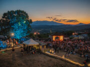 «Γιατί ‘ναι μαύρα τα βουνά 2025»: Ταξίδι από την Κόνιτσα στο κέντρο της Μουσικής και της ανθρώπινης σύνδεσης