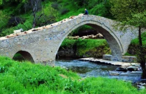 Efforts underway to fully restore Meteora’s historic stone bridges