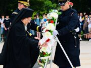 Ο Οικουμενικός Πατριάρχης κατέθεσε στεφάνι στο Εθνικό Κοιμητήριο του Αρλινγκτον