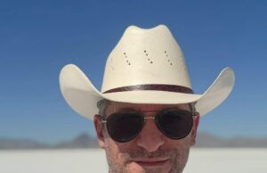 Δημήτρης Ψεύτογλου: Από τη Νέα Αγχίαλο στους δρόμους της Αμερικής με viral αναρτήσεις