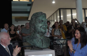 Αποκαλυπτήρια προτομής του Νίκου Μουγιάρη στην Αθηένου