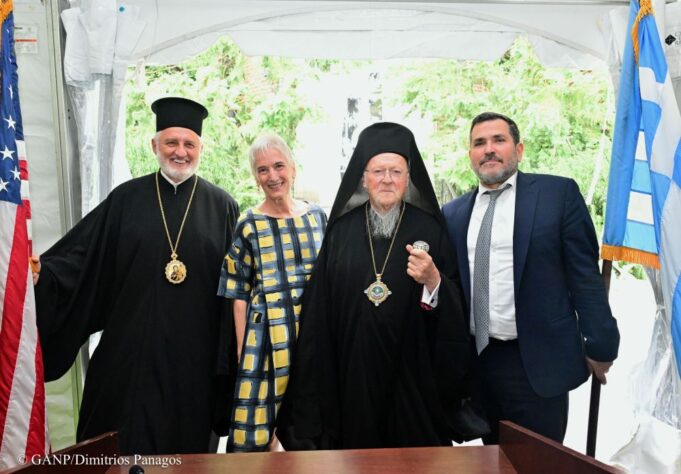 Γεύμα προς τιμήν του Οικουμενικού Πατριάρχη από την Πρέσβη Κ. Νασίκα